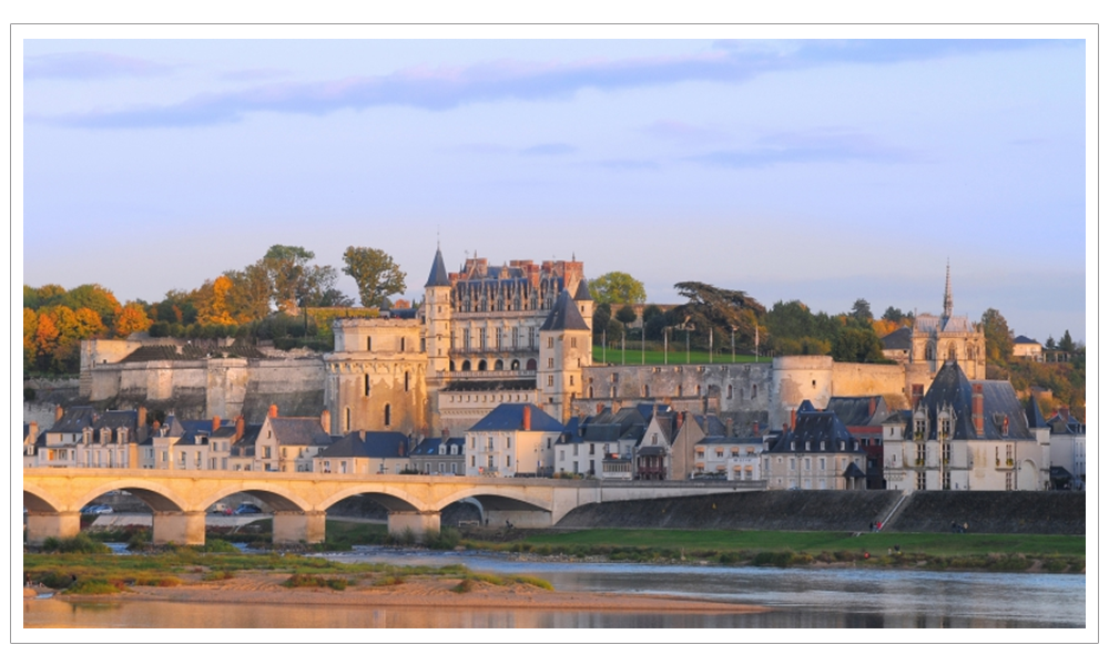 ロワール河を見下ろすアンボワーズ王城