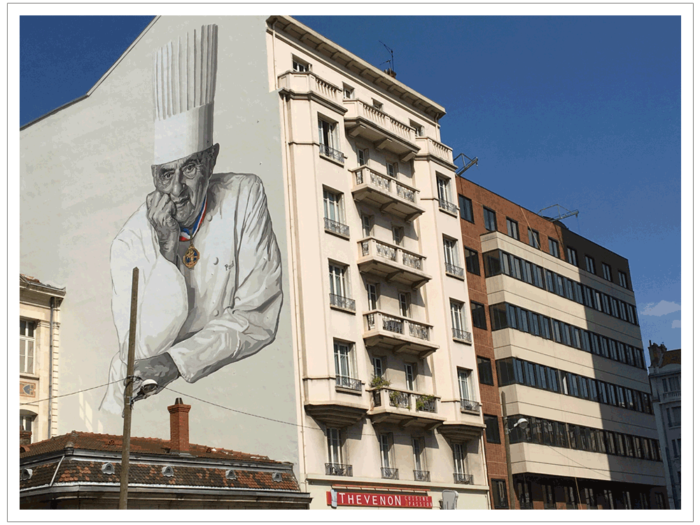 庶民の台所でもあるポール・ボキューズマルシェ