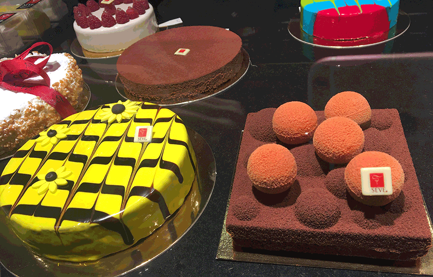 庶民の台所でもあるポール・ボキューズマルシェ