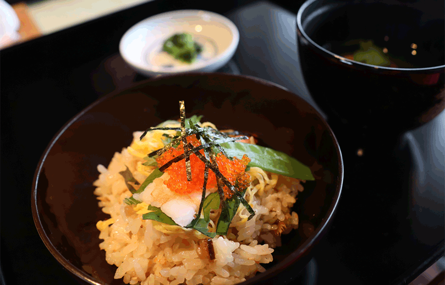 300年以上続く老舗のお酢でコースランチ!