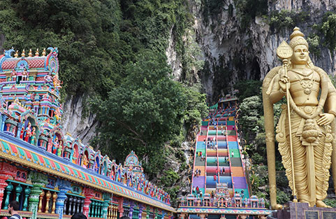 マレーシア　クアラルンプールとコタキナバル　デラックスホテルステイ