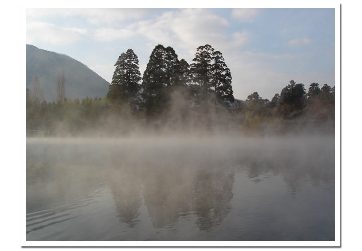 慰安旅行!福岡発着 小京都秋月~天領日田~湯布院~博多 2泊3日